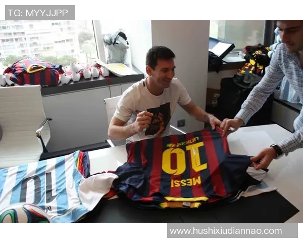 稀有收藏级足球球星亲笔签名相框装裱珍藏馈赠佳品